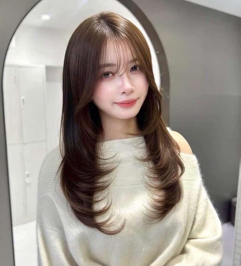 ENiのヘアスタイル｜レイヤーロング